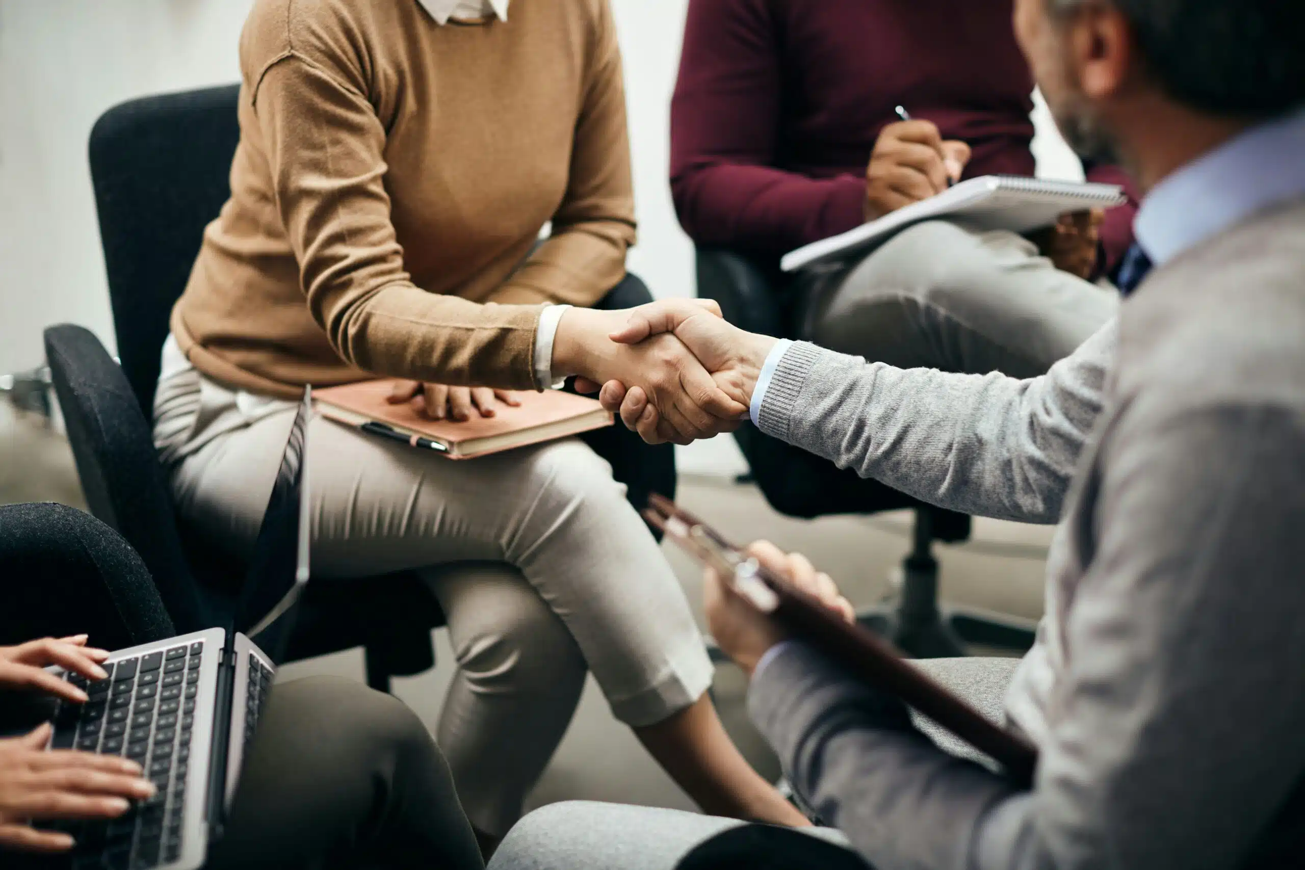 Hiring in HR with AI